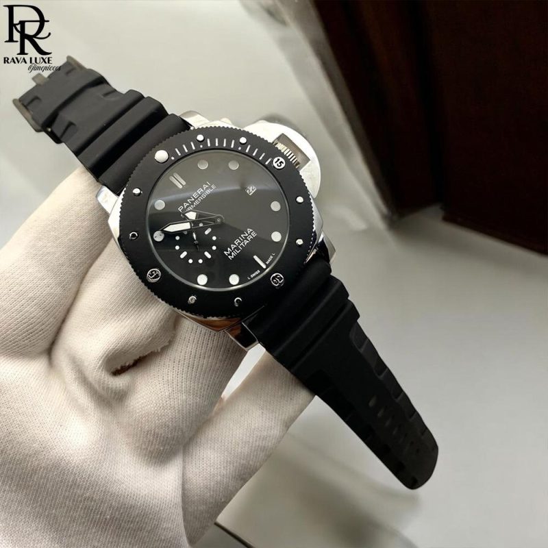 Luminor Panerai Men’s Watch – Side Seconds & Bazzle Movement with PVC Rubber Strap