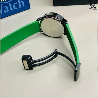 New Arrival – Rotating Watch with Rubber Strap