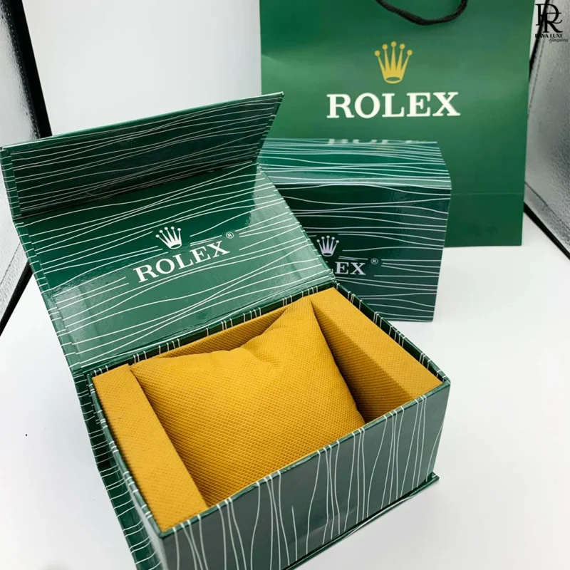 Upgrade your watch presentation with this elegant Rolex Box and Bag Set — ideal for showcasing or gifting your timepiece with a luxurious touch. 📦 Includes: Premium Rolex Watch Box Matching Rolex Shopping Bag 💰 Price: PKR 300/- Only