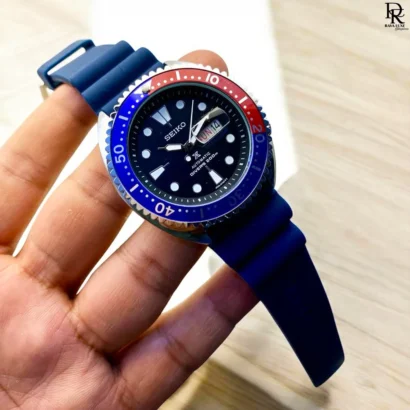 seiko prospex divers watch price in pakistan, original seiko divers watch, seiko day date watch, seiko rotating bezel watch, seiko waterproof watch, seiko men’s watch 2025, prospex diving watch pakistan, buy seiko watch online, ravaluxe seiko collection, best diving watch under 4000