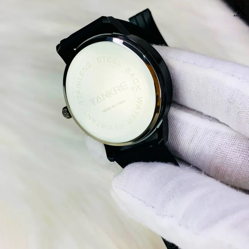 rotating dial watch Pakistan, trendy rubber strap watch, stylish men’s watch 2025, rotating bezel wristwatch, affordable fashion watch, China assembled watches, premium sporty watch