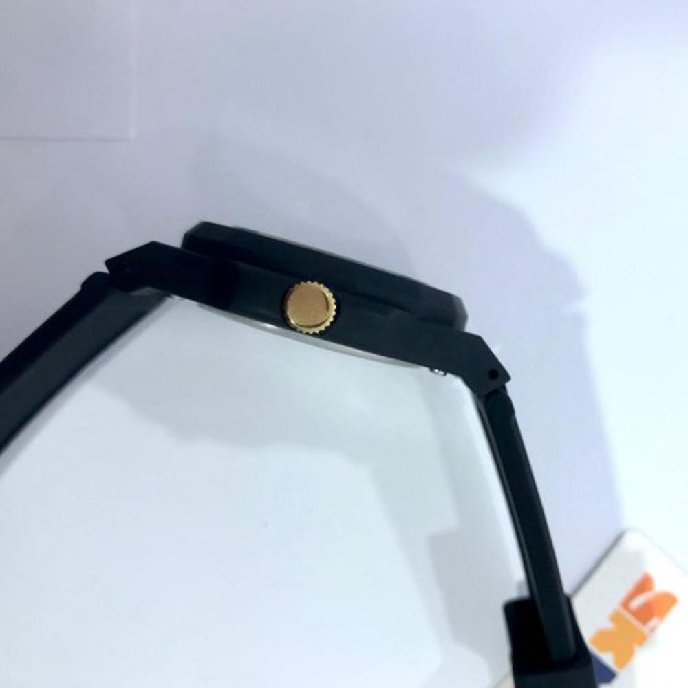 π°οΈ SKMEI 1717 Black β Sports Waterproof 1 Sports Watch Pakistan, SKMEI Waterproof Watch, Menβs Black Sports Watch, Durable Outdoor Watch