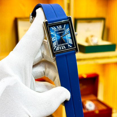 Elegance men watch Pakistan, magnetic lock men watch, rubber strap watch Pakistan, quartz men watch daily wear, stylish men watch Pakistan, affordable branded men watch