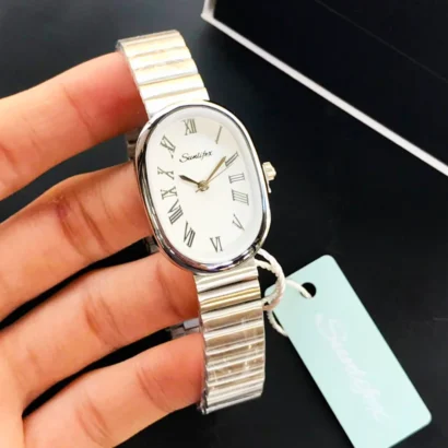 SUNLIFEX original women’s watch featuring a vintage oval dial, elegant slim design, quartz movement, and stainless steel chain — perfect for daily and formal wear.